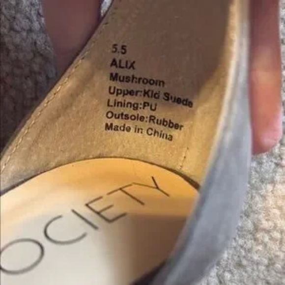 Sole Society Gray Suede Pointed Heels - Picture 8 of 8